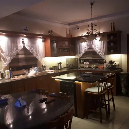 Nocturne Family House Проживание в семье